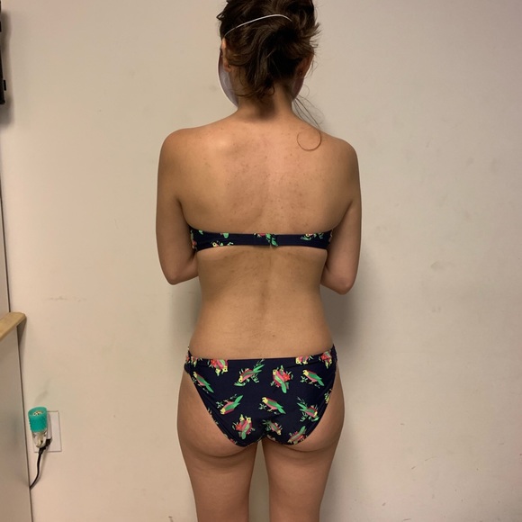 Bathing suit - Picture 4 of 4